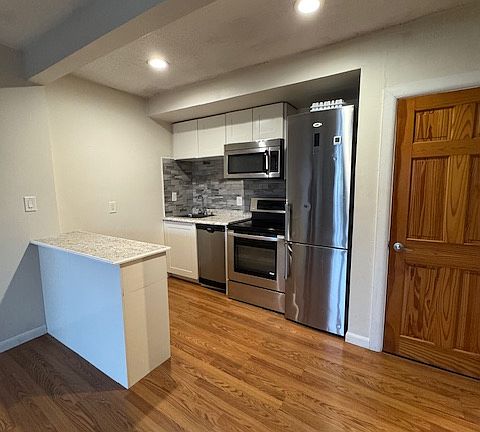 2nd image of 15 West St #A