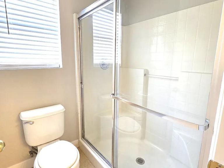 7904 Canyon Grove Ct — Photo 18