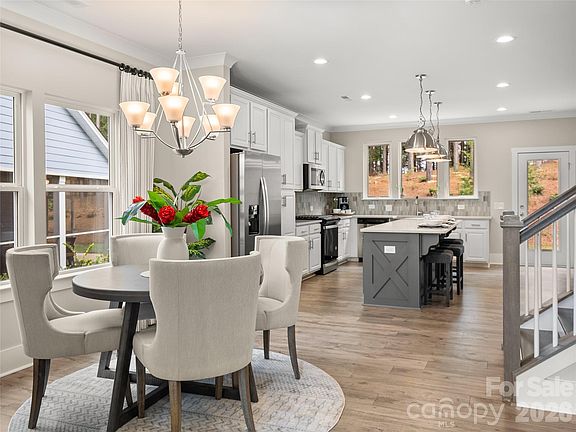 4th image of 21224 Sanctuary Dr