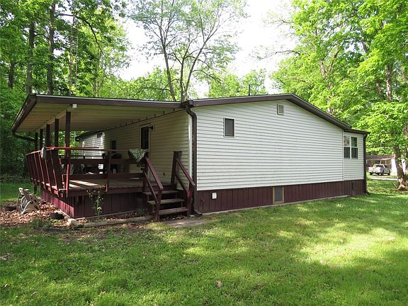 3rd image of 12414 Ash Dr
