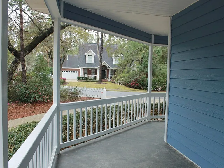 1737 Bolton Village Ln — Photo 3