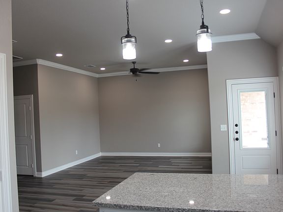 3rd image of 123 Cider Point Ln