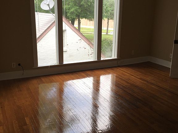2nd image of 1305 Cumberland St APT 3