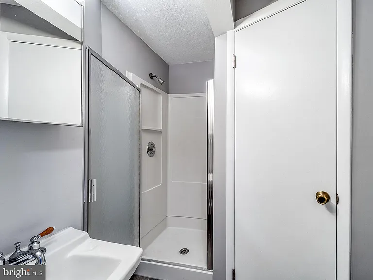 19130 Partridge Wood Dr — Photo 20
