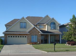 749 Pier 2, Lincoln, NE 68528