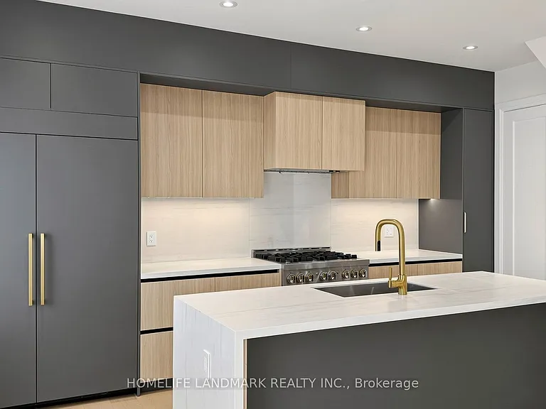 750 Glengrove Ave W #B — Photo 11