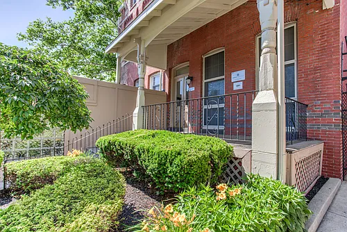 Campus Apartments Photo 1