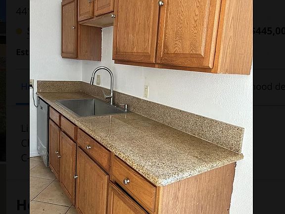 5th image of 44141 11th St W