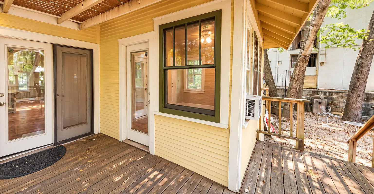 3 bed, 1200 sqft, $3,000 — Photo 3