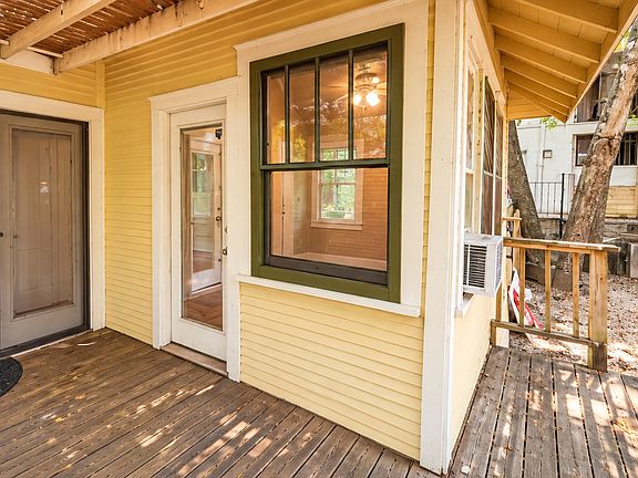 3rd image of 2818 Salado St #1