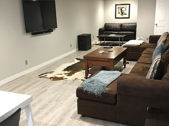 4th image of 28 Gates Ave