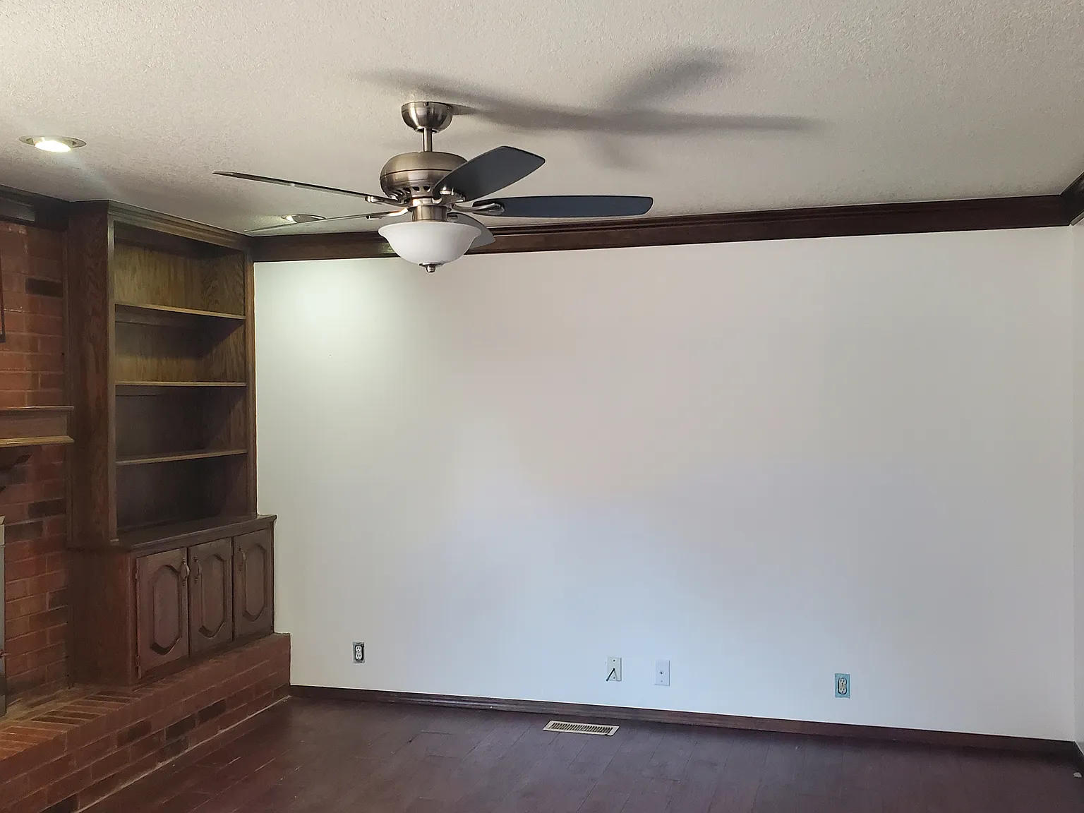 3 bed, 1482 sqft, $1,550 — Photo 3