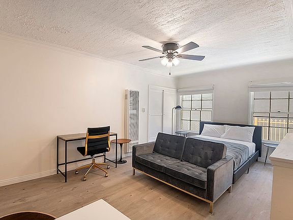 3rd image of 707-709 Crenshaw Blvd #707-03