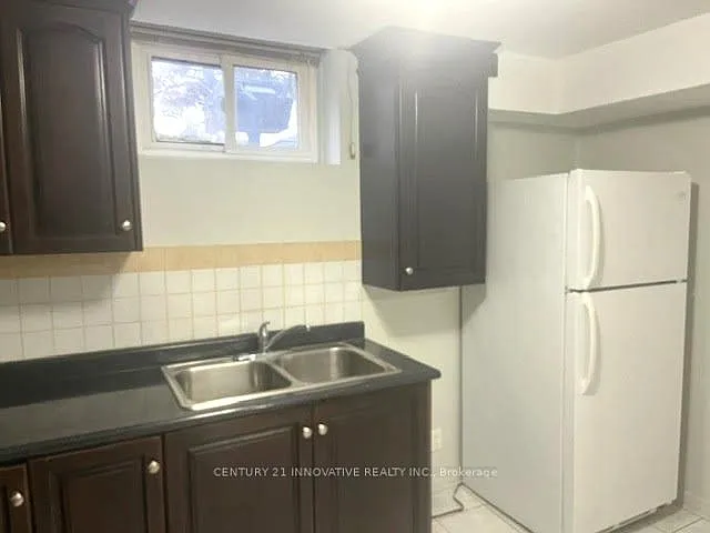 233 Brimorton Dr — Photo 9
