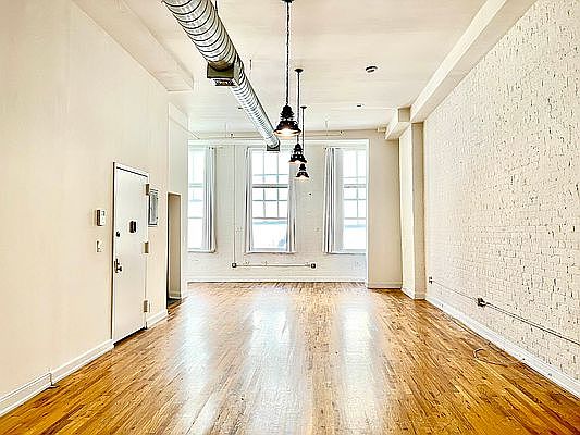 4th image of 111 Reade St #1A