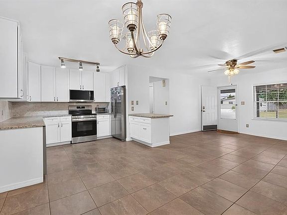 4th image of 5010 STOLLS AVENUE