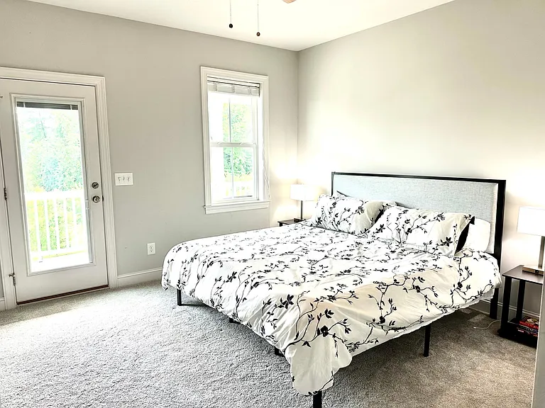 5312 Crescent Square St — Photo 15