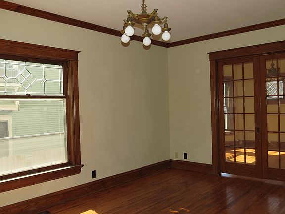 Southeast room