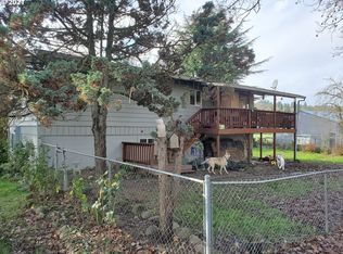 34933 Canaan Rd, Deer Island, OR 97054