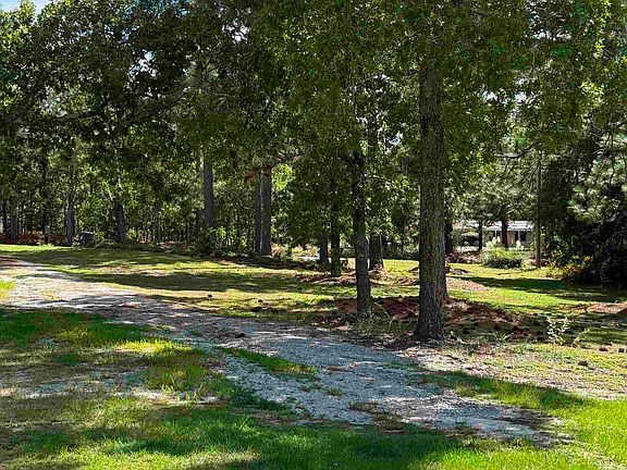 4th image of 180 Crystal Springs Dr