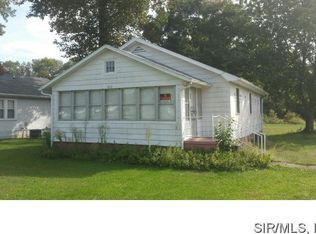 1802 W Main St, Vandalia, IL 62471