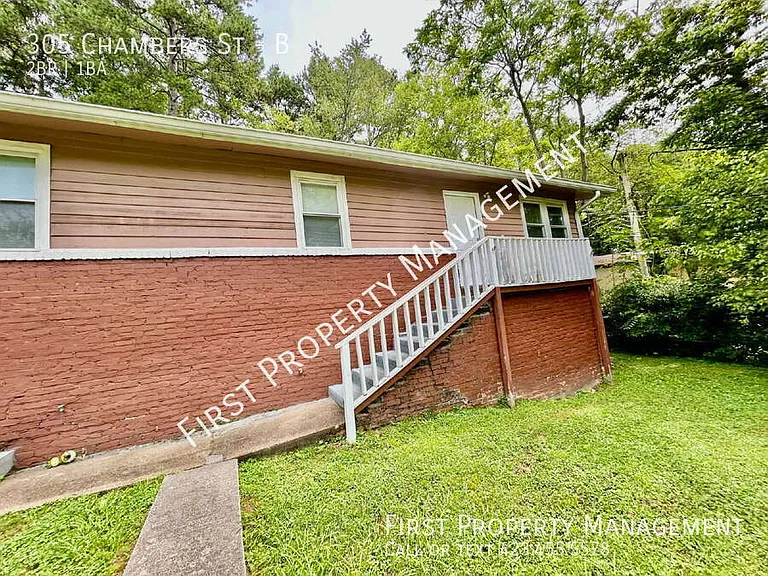 305 Chambers St #B — Photo 13