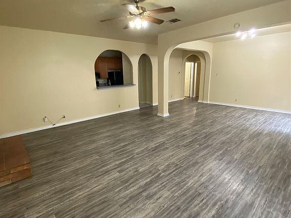 2nd image of 2605 Alcott Ln #B