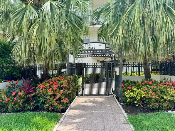 201 180th Dr APT 114, Sunny Isles Beach, FL 33160