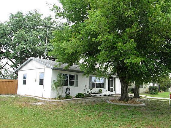 2nd image of 22457 Catherine Ave