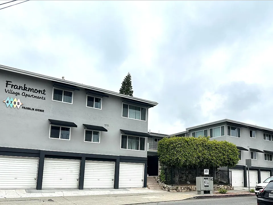 4705 Franklin Ave