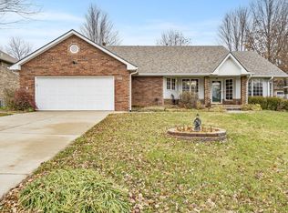 703 E Meramec Ln, Nixa, MO 65714