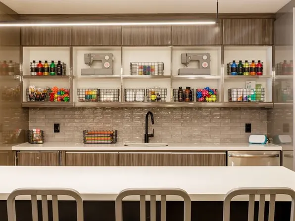 35 Morris Street image 11 of 30