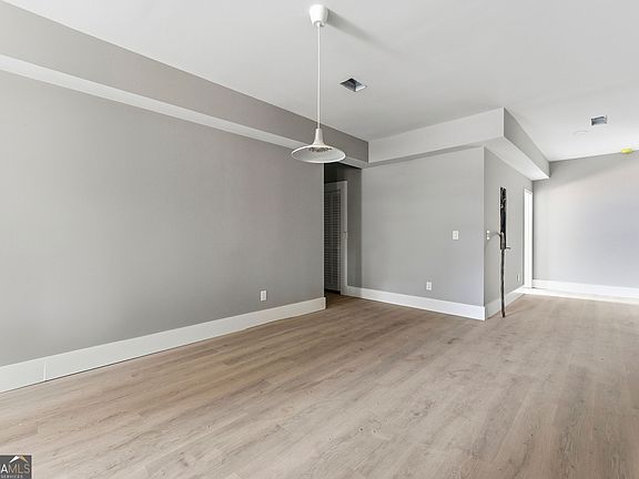 3rd image of 1409 NW Dr NW #1