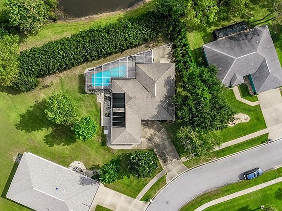 4th image of 827 Wooddusk Dr