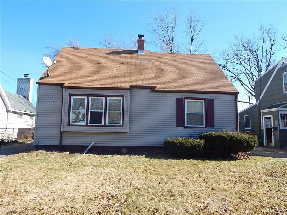 1st image of 134 Old Colony Ave