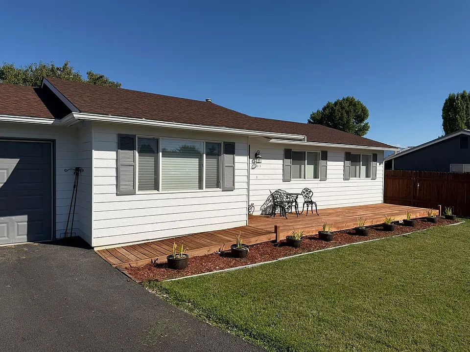 1905 Garden Way