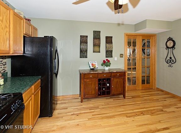 4th image of 4216 Carrington Ln