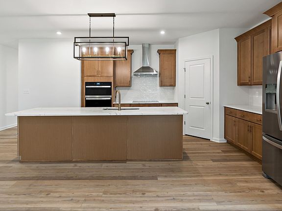 7th image of this home