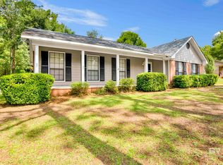 109 Meadow Cir, Daphne, AL 36526