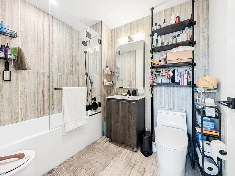 388 Vernon Ave #201 — Photo 7