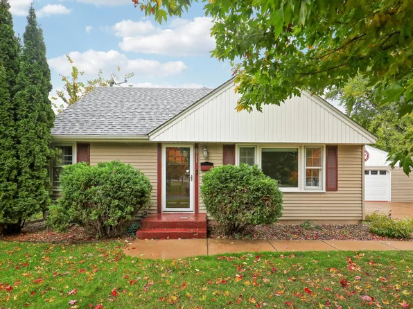 8711 Columbus Ave S, Bloomington, MN 55420