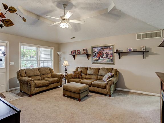 2nd image of 462 E Angel Ln