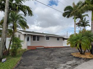 690 SW 120th Ave, Miami, FL 33184