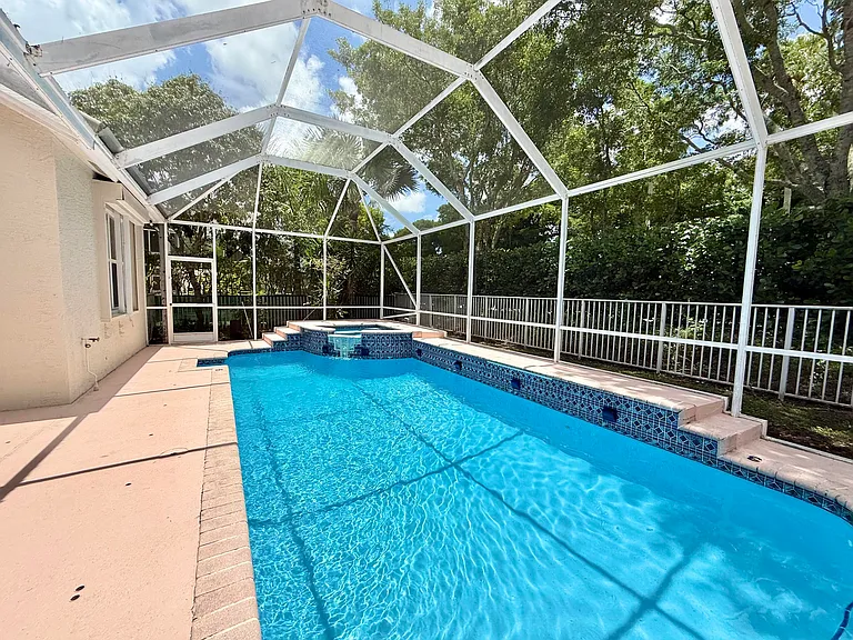12310 Riverfalls Ct — Photo 22