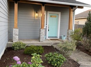 1055 Charlie Ave, Lebanon, OR 97355