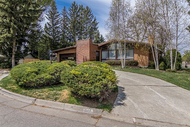 1st image of 291 Balsam Cir