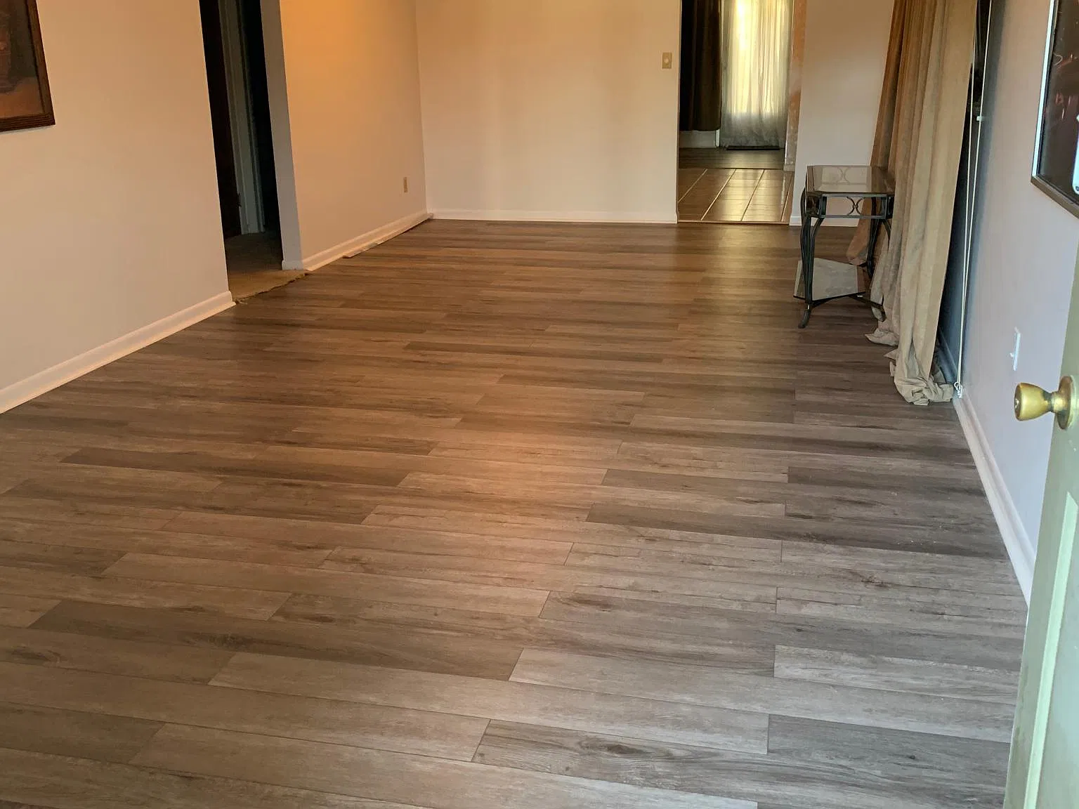 2 bed, 1025 sqft, $1,695 — Photo 2