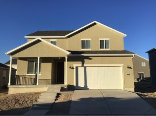 2417 E Frontier St, Eagle Mountain, UT 84005