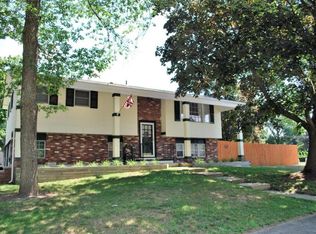2 Florida Pl, Jackson, NJ 08527