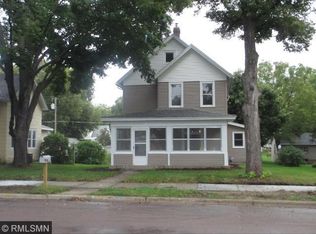 421 S Main St, Le Sueur, MN 56058